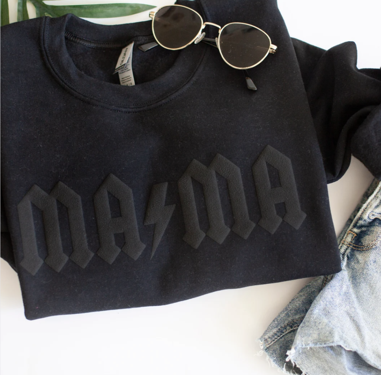 MAMA crewneck lightning bolt